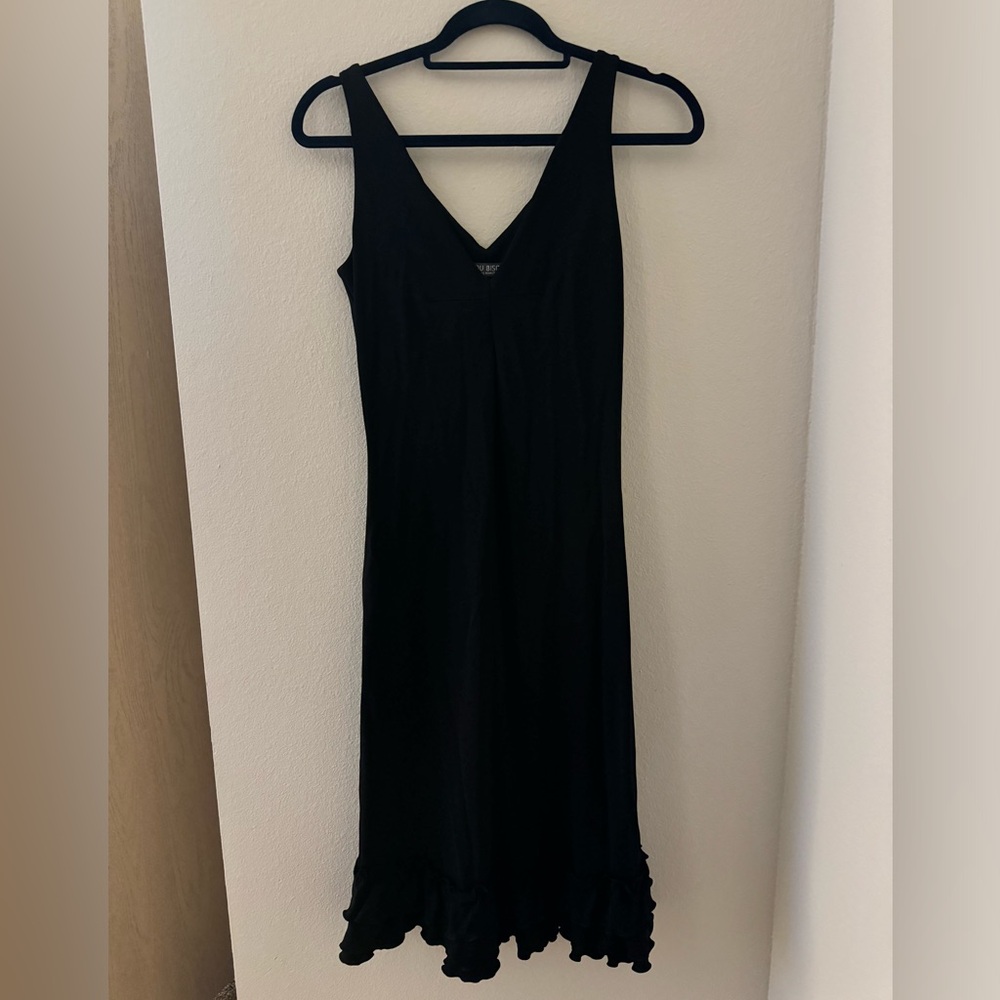 Elegant Black Sleeveless Dress